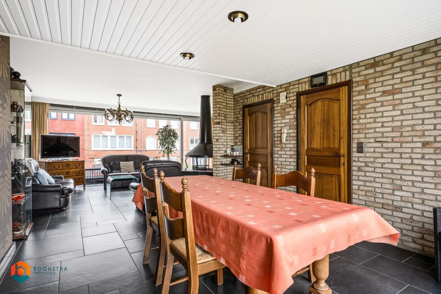 Instapklare woning met 4 slaapkrs te Koningslo foto 3