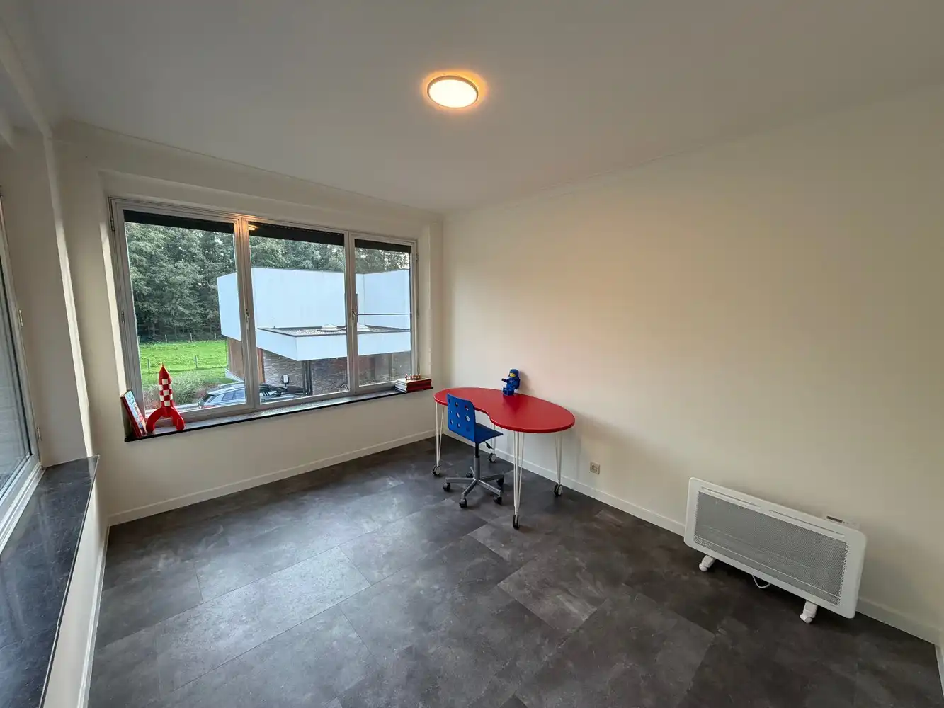 Genk, Heiweier 22: Instapklare gezinswoning met 3 slaapkamers op een uitstekende locatie nabij natuurgebied De Maten. foto 25