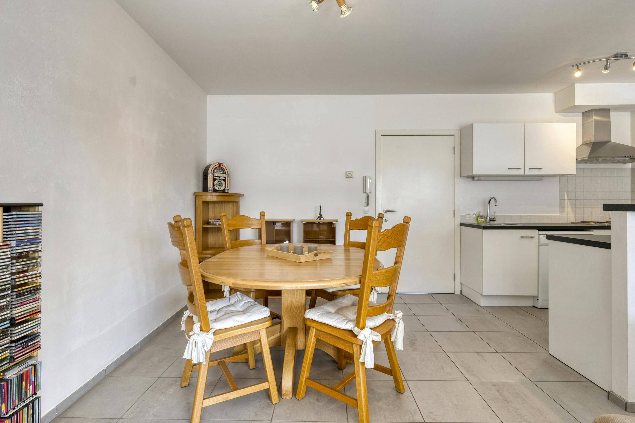 Recent, instapklaar appartement met 2 slaapkamers in Boom foto 7
