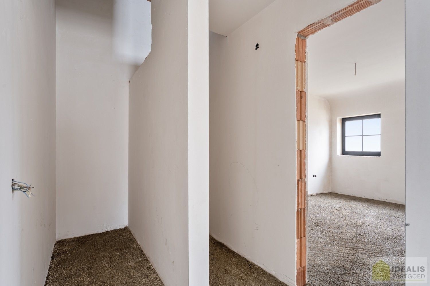 PRACHTIGE NIEUWBOUWWONING (GRONDAANDEEL €85.000,00 + 12% REGISTRATIERECHTEN EN CONSTRUCTIE €293.000,00 + 21% BTW) MET EEN HEERLIJK LICHTRIJKE WOONKAMER MET OPEN KEUKEN MET AANSLUITEND BERGPLAATS, 3 SLAAPKAMERS, EEN RUIME BADKAMER VOORZIEN VAN ALLE COMFORT! EEN HEERLIJK RUIM HUIS MET EEN LEUKE TUIN, OP EEN GEGEERDE LOCATIE NABIJ HET CENTRUM VAN REPPEL! foto 13