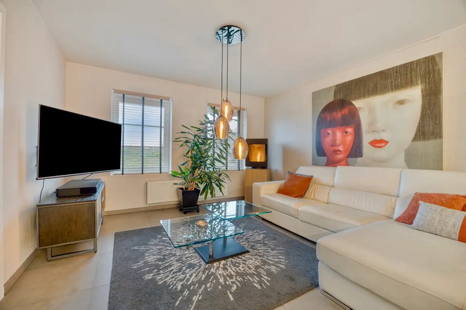 Recente instapklare woonst met tuin in Eliksem foto 2