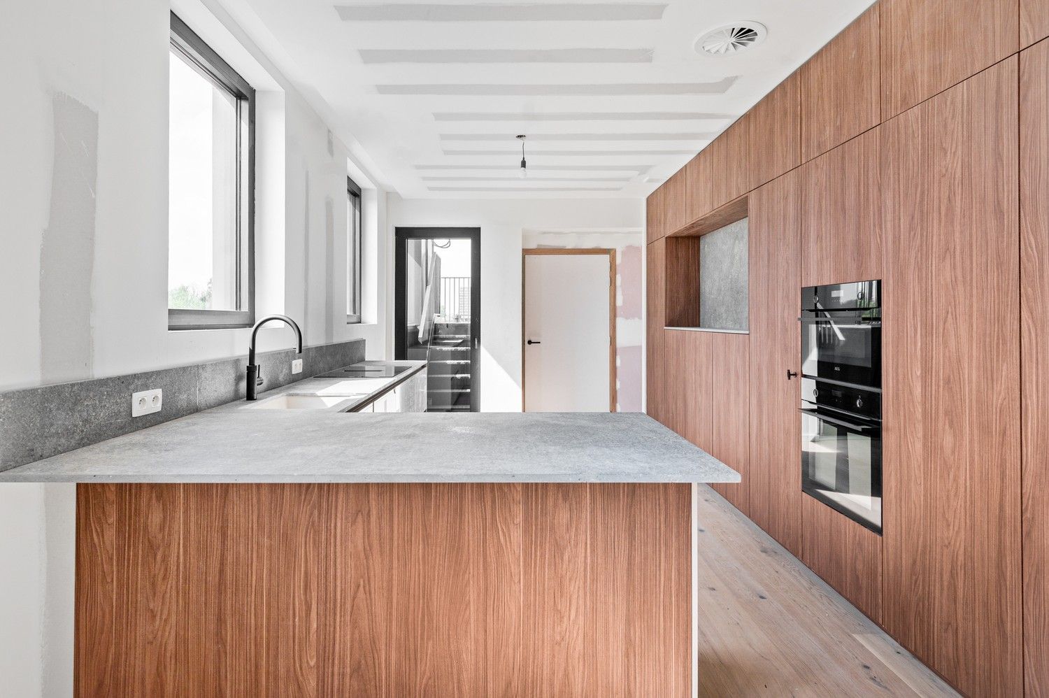 XL-Penthouse in een uitzonderlijk woonproject! foto 8