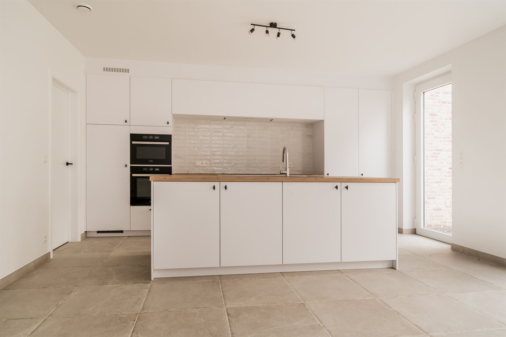 Moderne nieuwbouwwoning met 4 slpkm, tuin en garage  foto 7