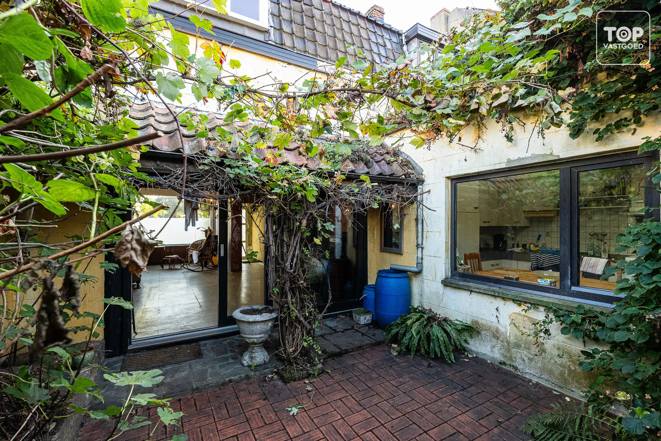 Ontdek deze te renoveren woning met 4 slaapkamers te Mariakerke! foto 25