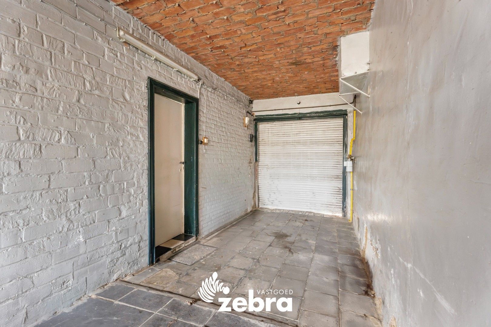 Te renoveren woning met 3 slaapkamers te Oostrozebeke! foto 21