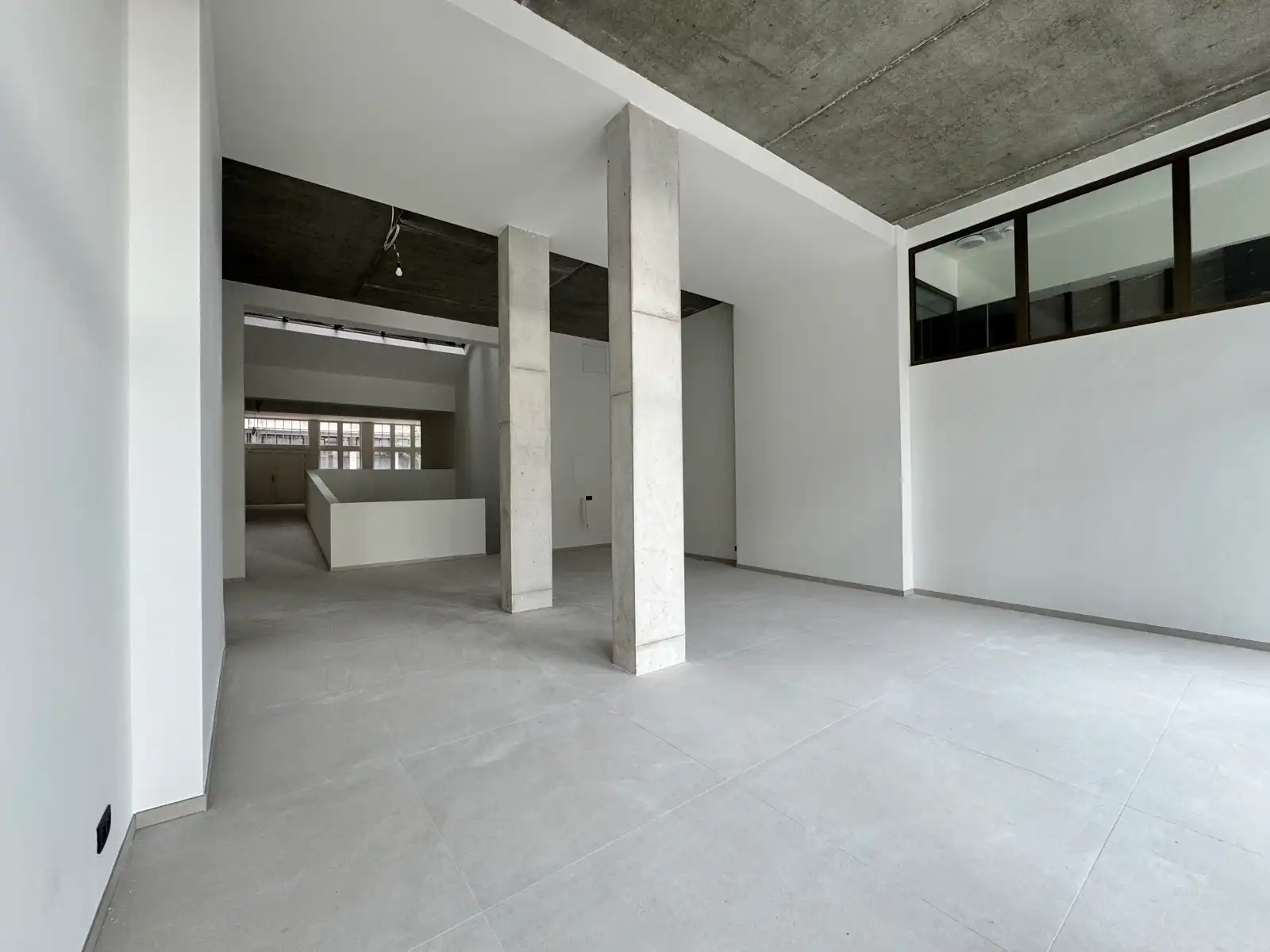 Commerciële ruimte te huur Frankrijklei 14 - 2000 Antwerpen