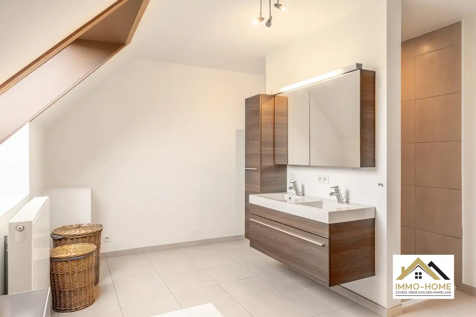 Prachtig afwerkte HOB op topligging  foto 19