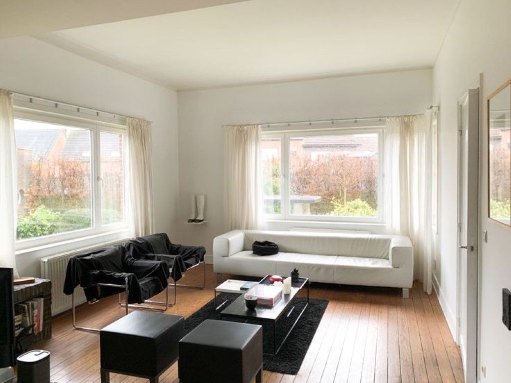 Unieke villa in groene omgeving foto 9