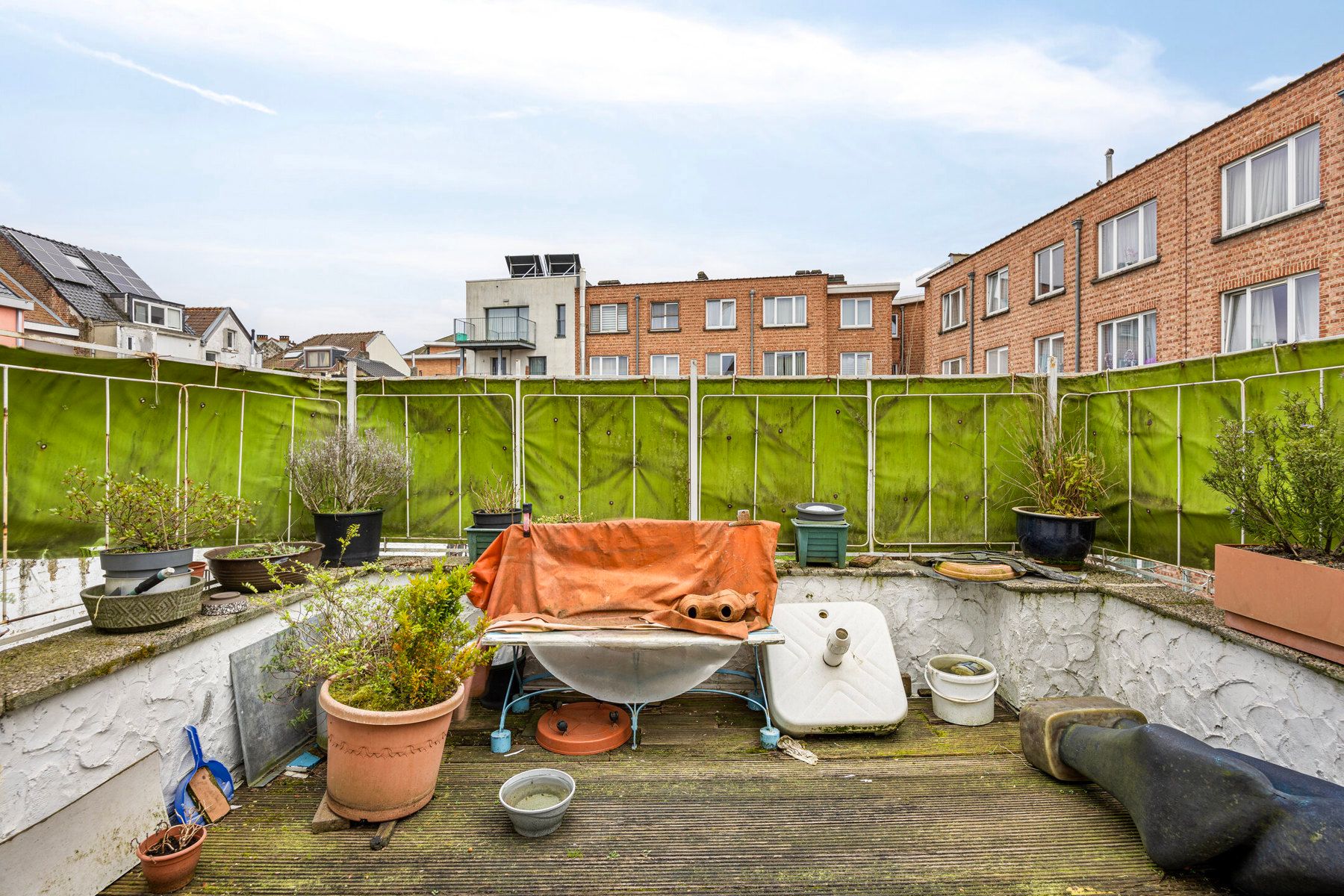Gezinswoning met 2 slaapkamers, kelder en veranda in Jette foto 14