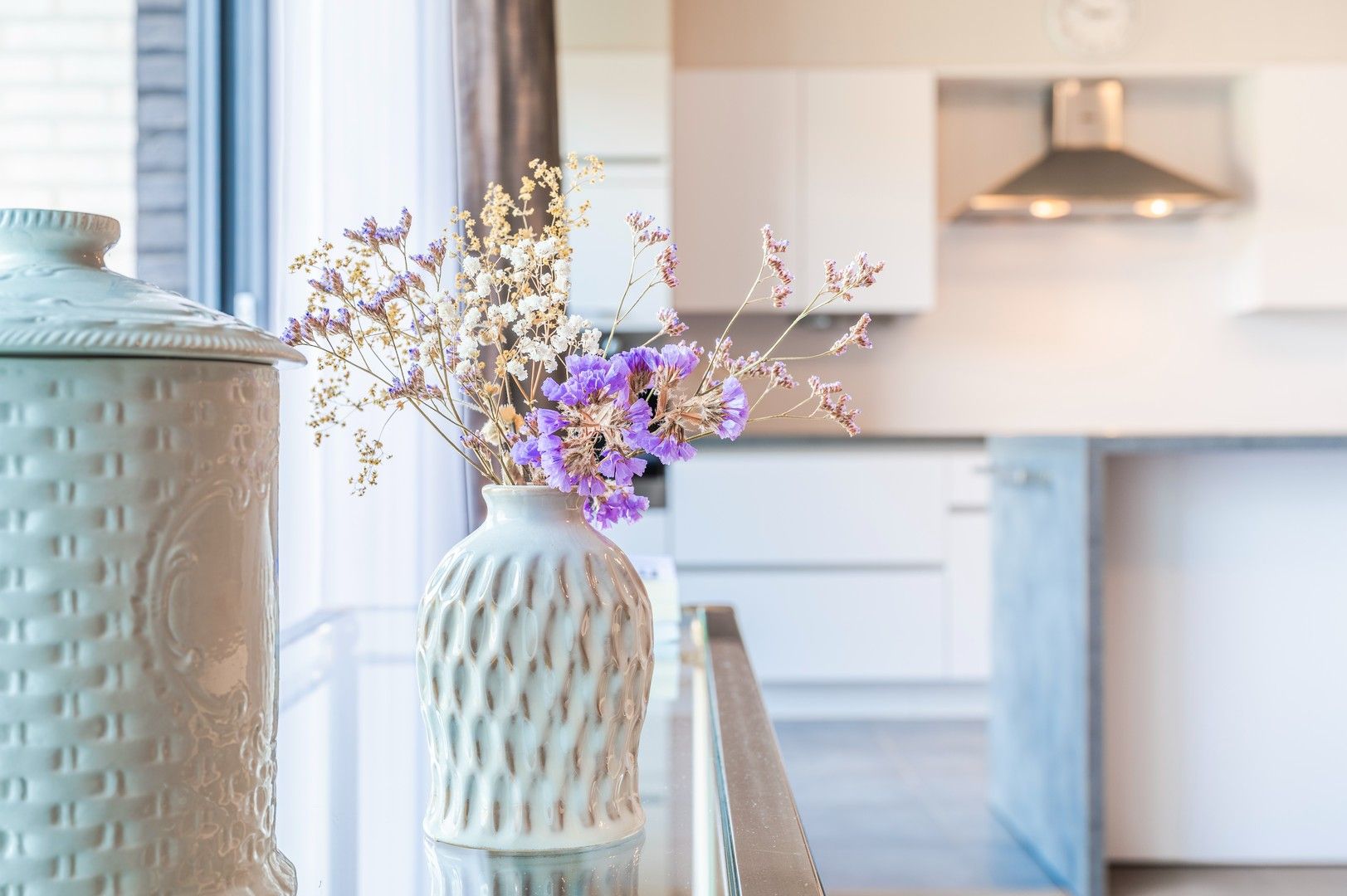 Instapklaar gelijkvloers appartement met tuin + optioneel een garage box! foto 4