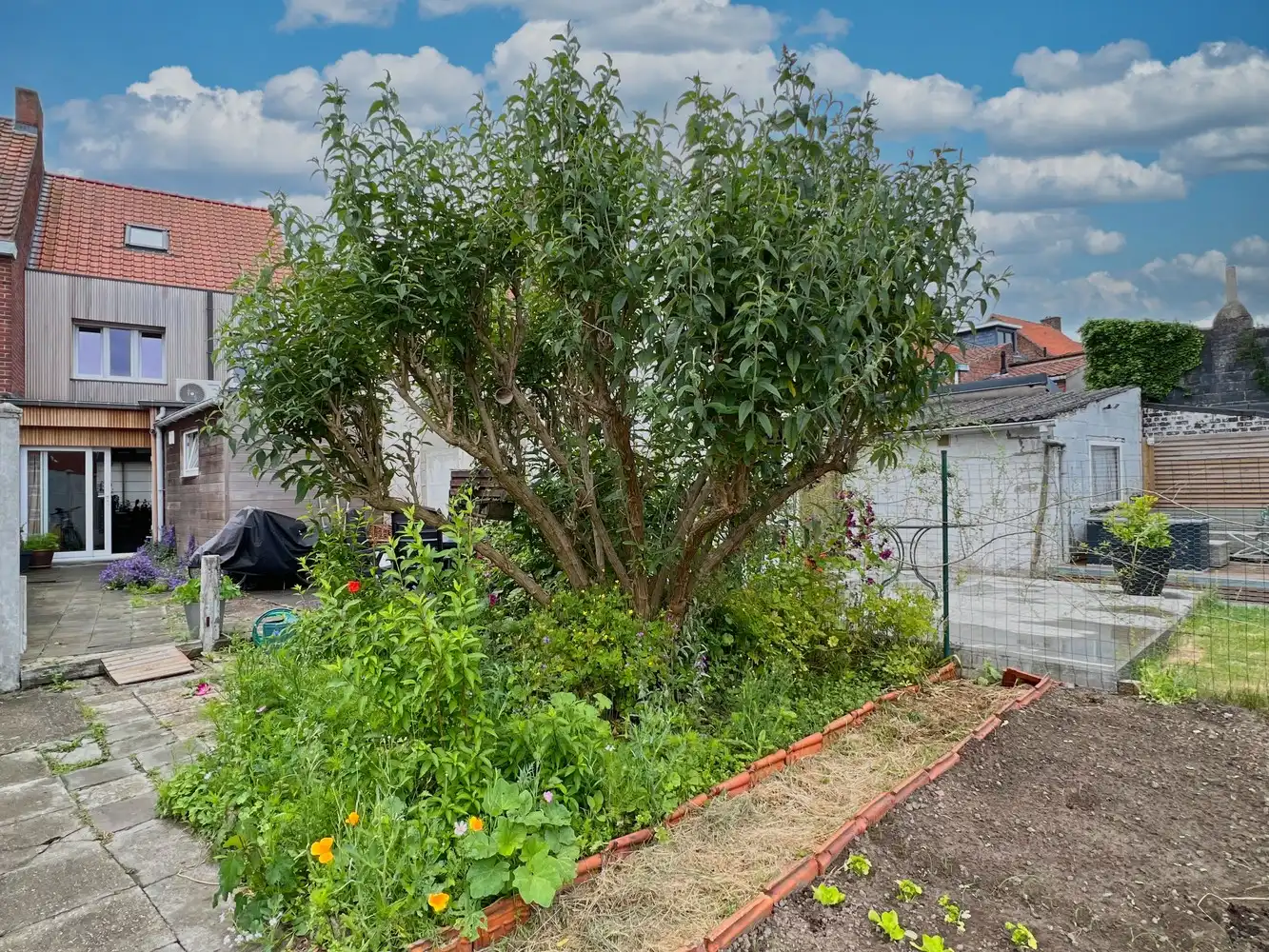 Instapklare, energiezuinige woning met tuin + garage! foto 15