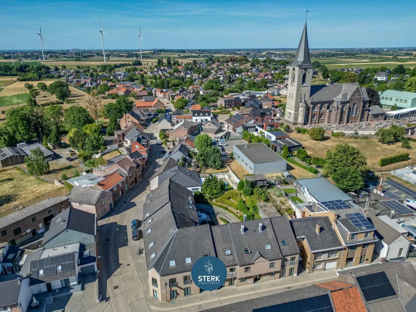 INSTAPKLAAR APPARTEMENT MET 3 SLPKS EN GARAGE TE HERDEREN !  foto 4