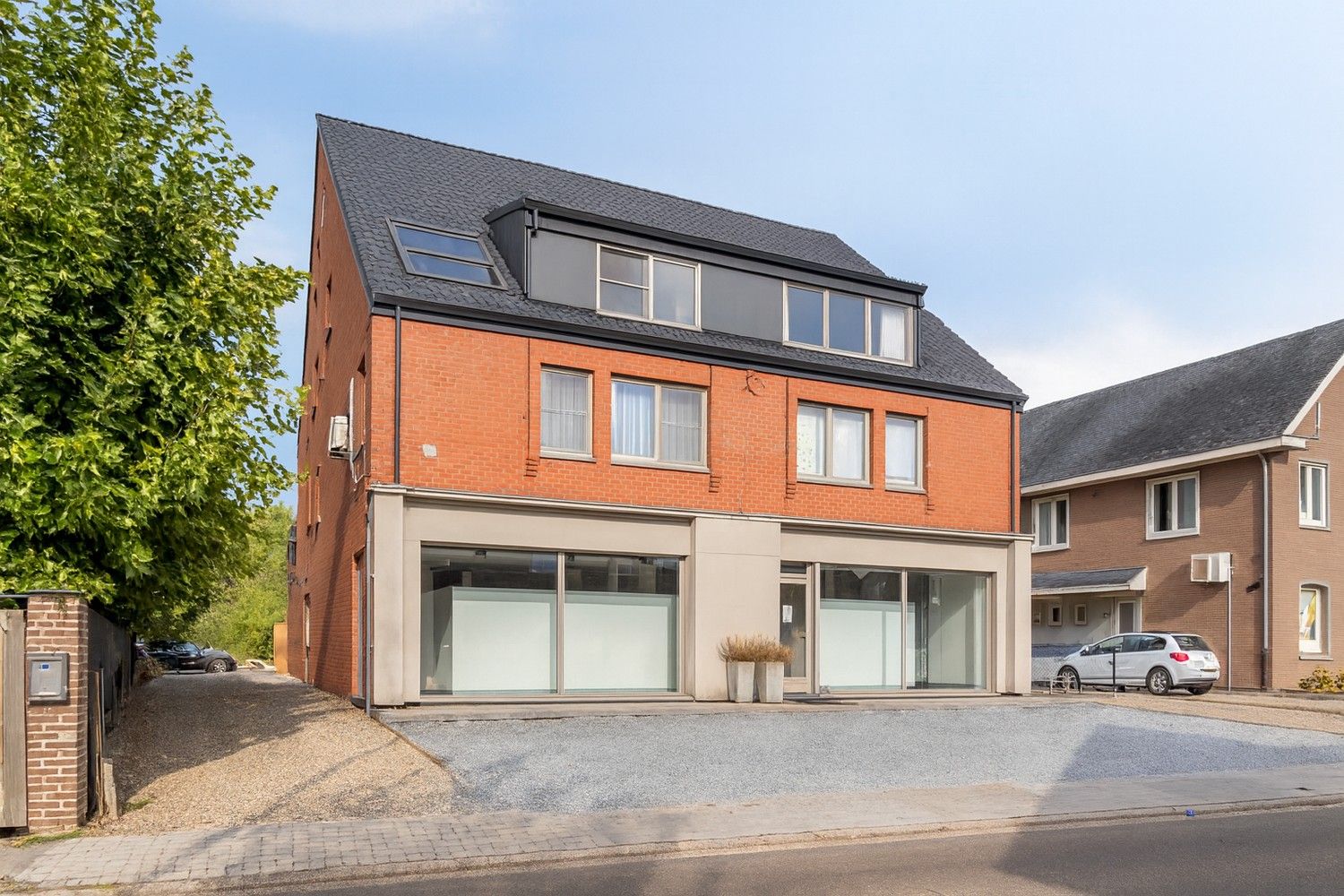 Appartement met 2 slaapkamers én garagebox nabij centrum Lanaken foto 20