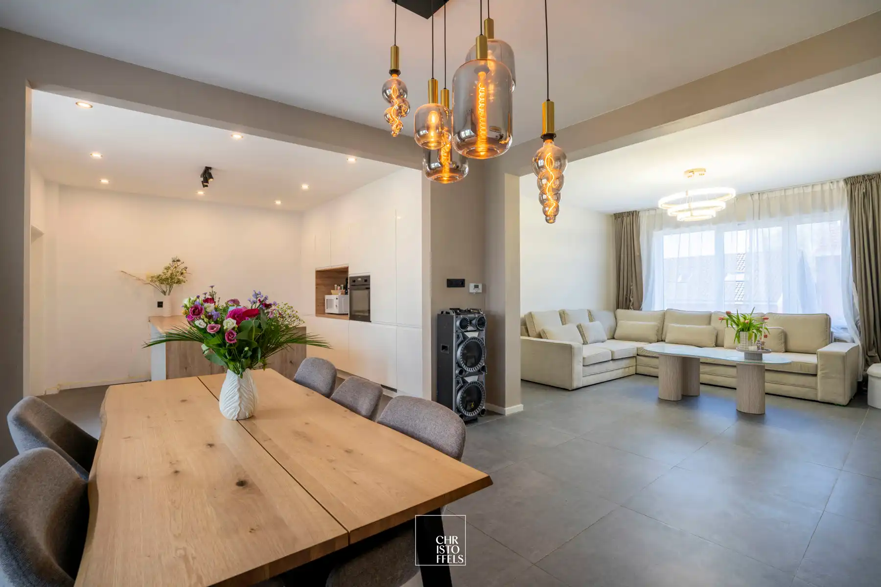 Instapklare energiezuinige woning in rustige omgeving te Lanaken! foto 3