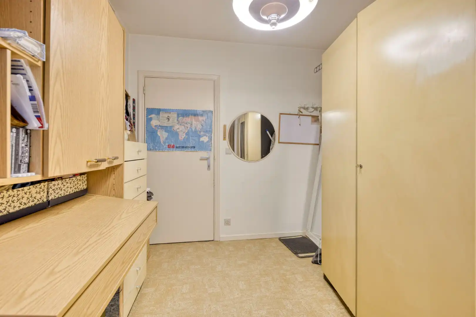 Ruime woning met 5 slaapkamers, garage en zonnige tuin in Mol-Ginderbuiten foto 17