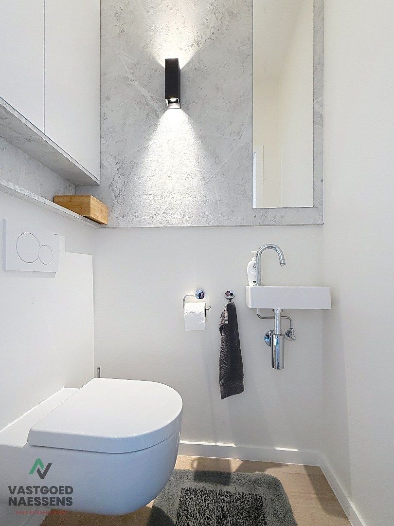 SCHITTEREND VERNIEUWD 3 SLPK APP MET ZICHT OP ZEE EN TERRAS foto 16