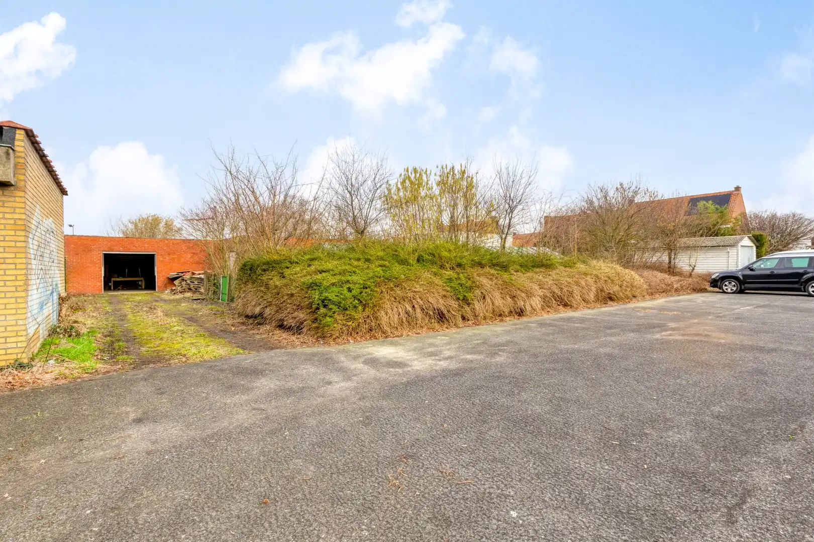 Kloeke woning met tuin en grote garage! foto 18