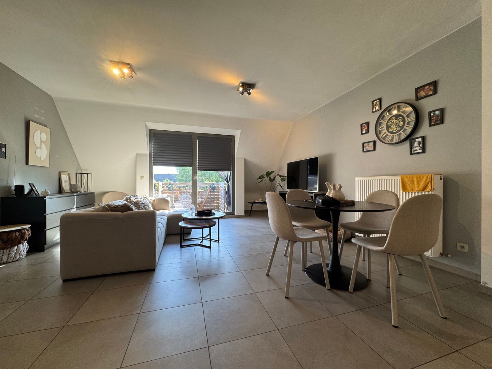 Te huur: duplex appartement aan de rand van centrum Aalst foto 3