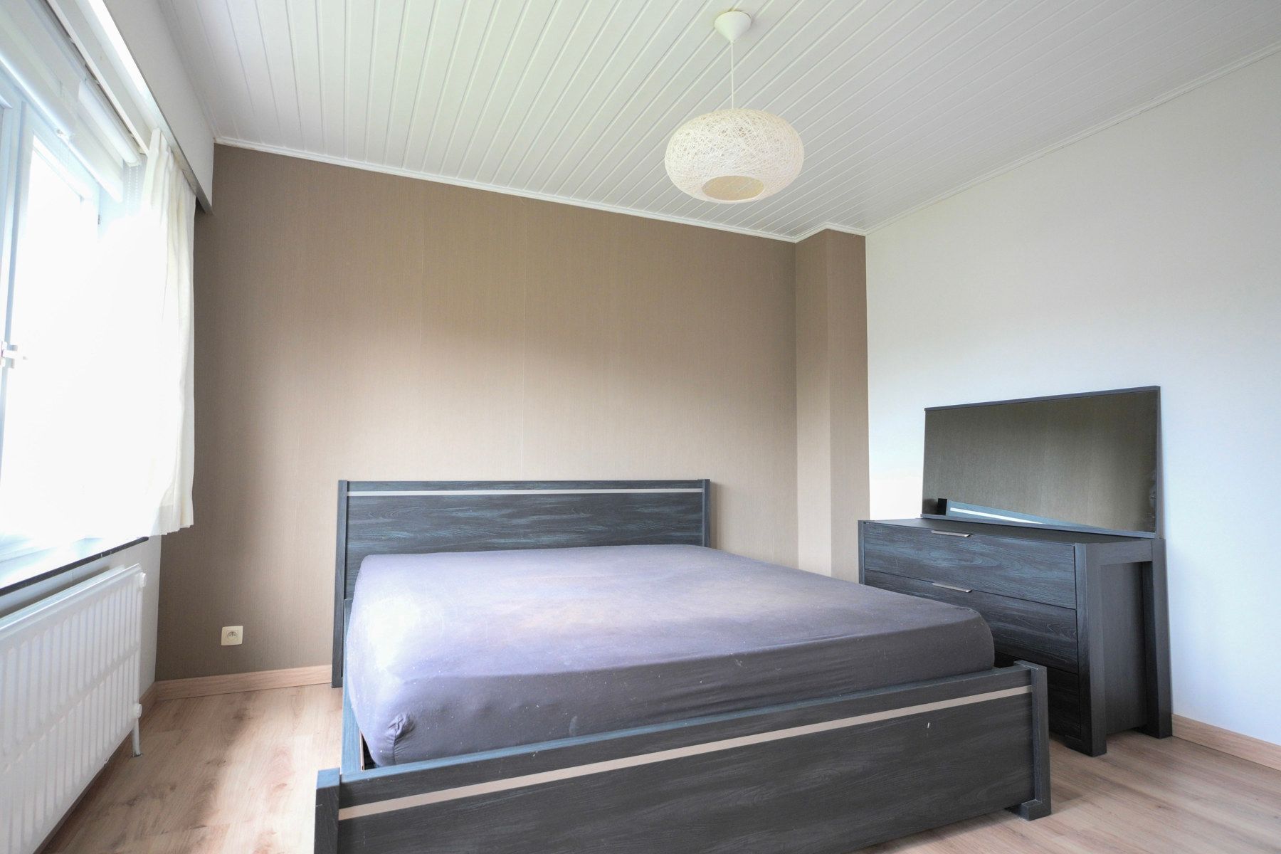 Leuke gezinswoning op kindvriendelijke locatie in Oostende. foto 6