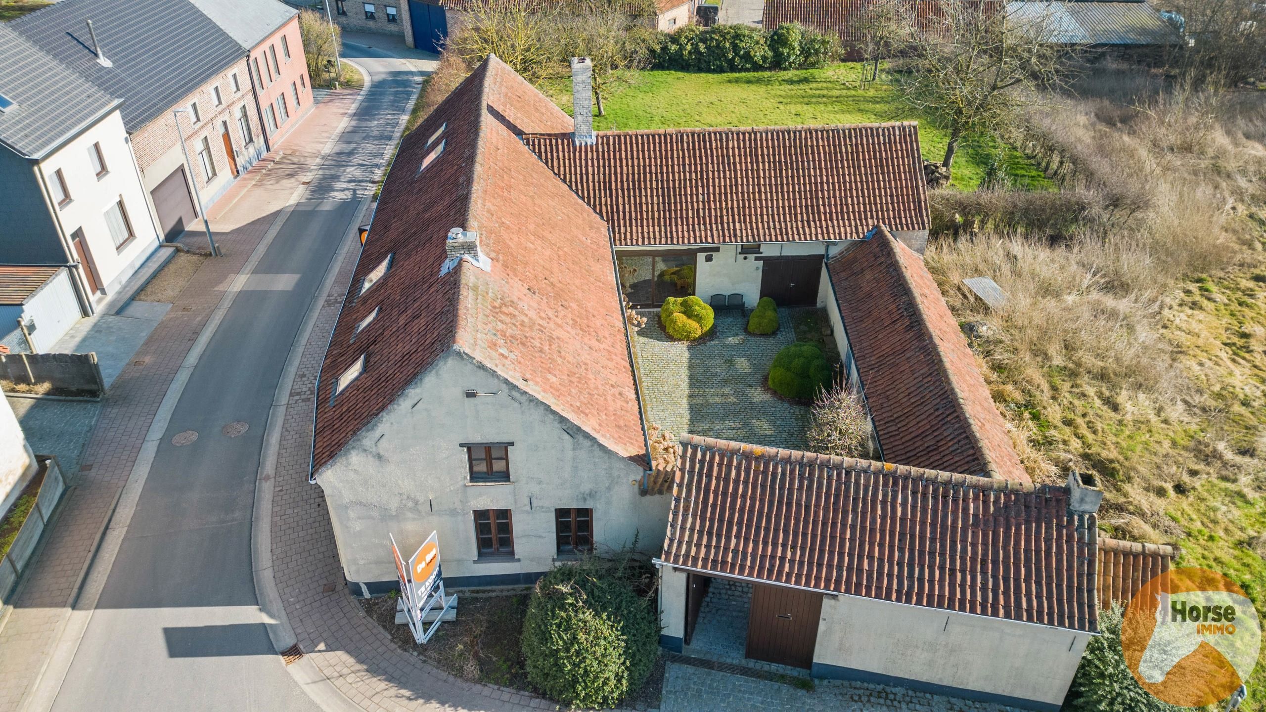 Charmante vierkantshoeve in het landelijke Aaigem op 1515 m² foto 31