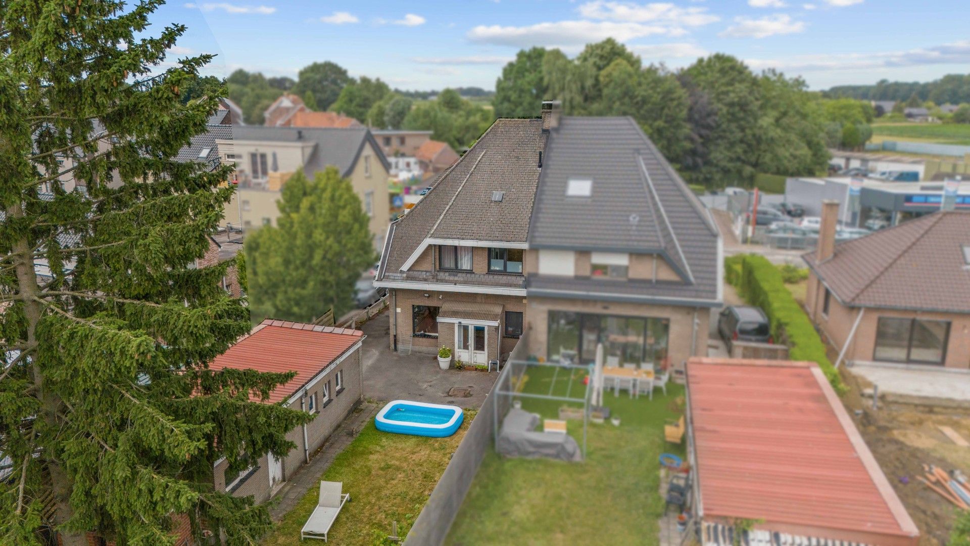Halfopen gezinswoning in het hart van het landelijke Gontrode, met zicht op agrarisch gebied foto 19