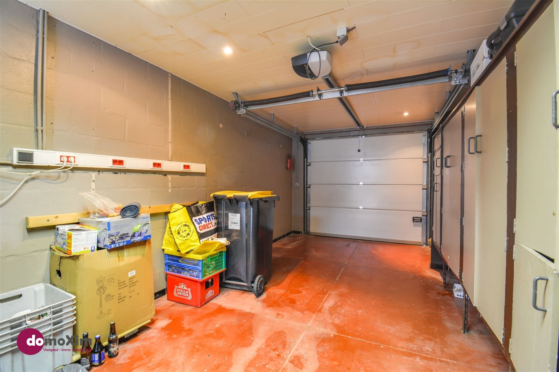 Aangename gezinswoning met zonnig terras en garage, op wandelafstand van winkels foto 14