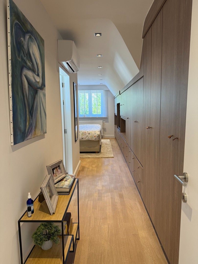Top afgewerkte Villa op zongericht perceel. foto 16