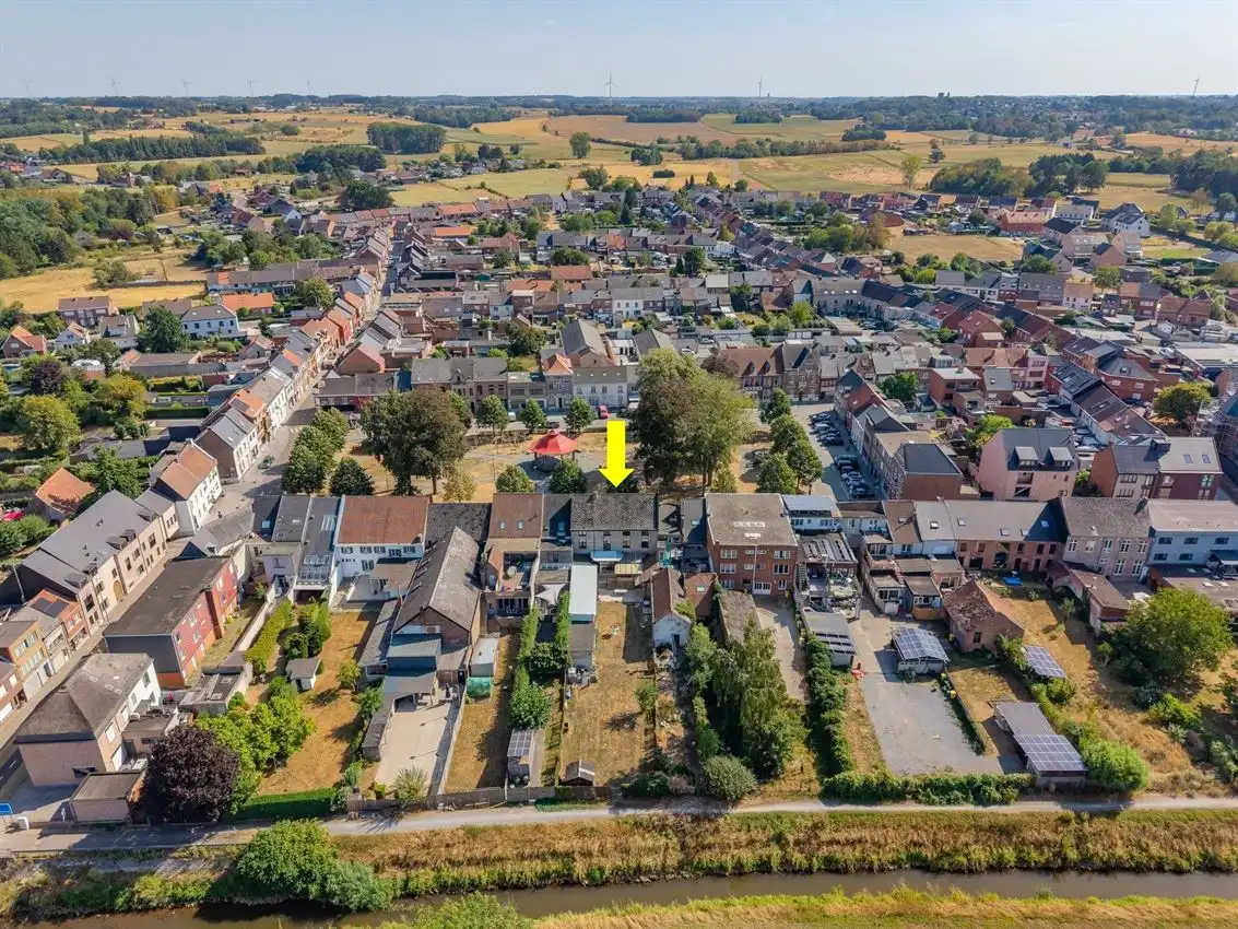 19de-eeuws burgerhuis met koetspoort, tuin en Demerzicht op 8a 41ca  foto 27