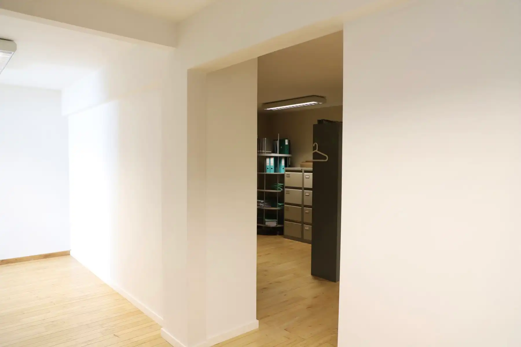 Investeringspand met uitstekende visibiliteit te Borgerhout foto 11
