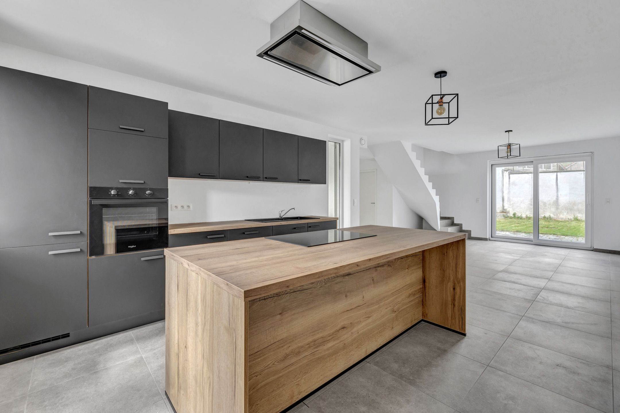 Nieuwbouwwoning met 4 slaapkamers en uitstekende verbinding foto 8