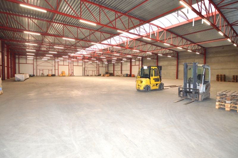 Bedrijfsgebouw  in Putte foto 3
