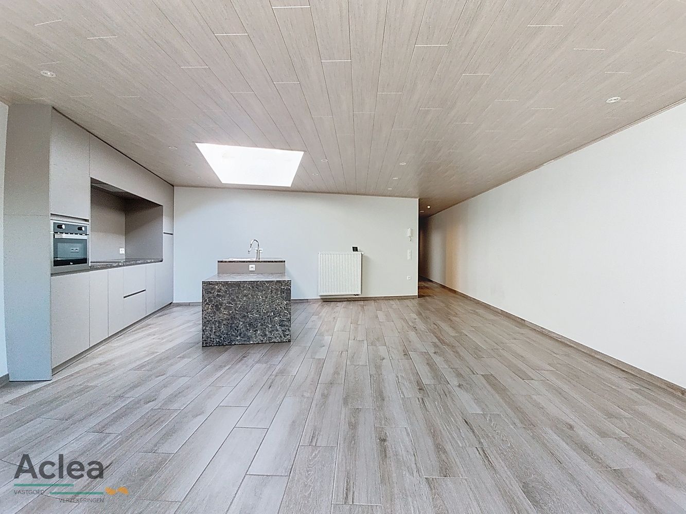 gelijkvloers appartement met terras en ruime tuin foto 3