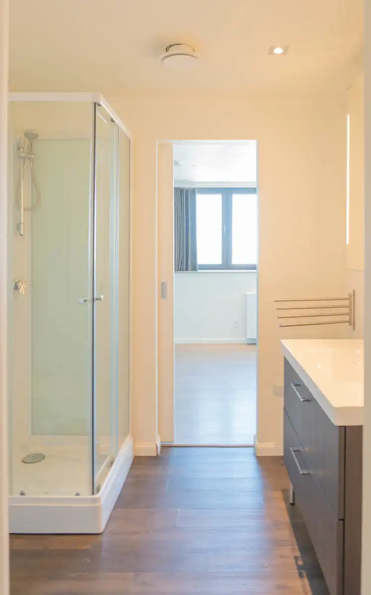 Karaktervolle herenwoning met tuin, koetshuis en veel ruimte foto 21
