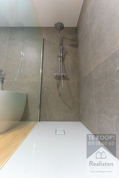 Betaalbare en instapklare nieuwbouwwoning - OB met garage foto 14