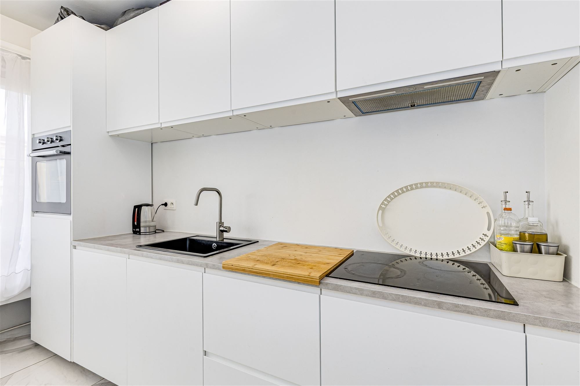 Ruim appartement met 3 slpk en garagebox te Wilrijk foto 7