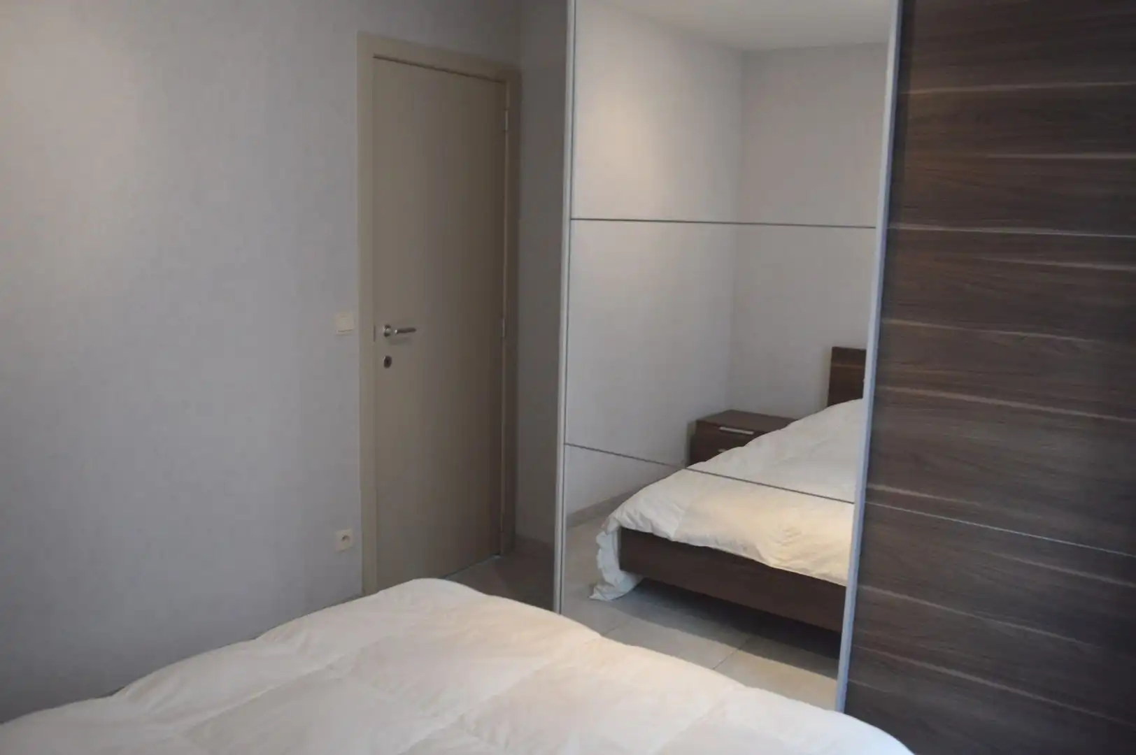 Gemeubileerd 2 slaapkamerappartement foto 9