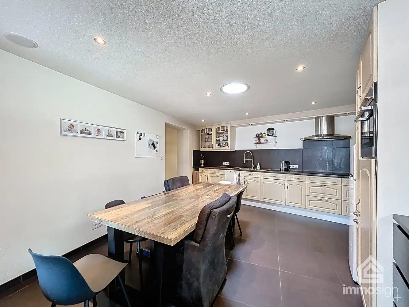 Zeer ruime woning met werkplaats in Hamont-Achel! foto 8