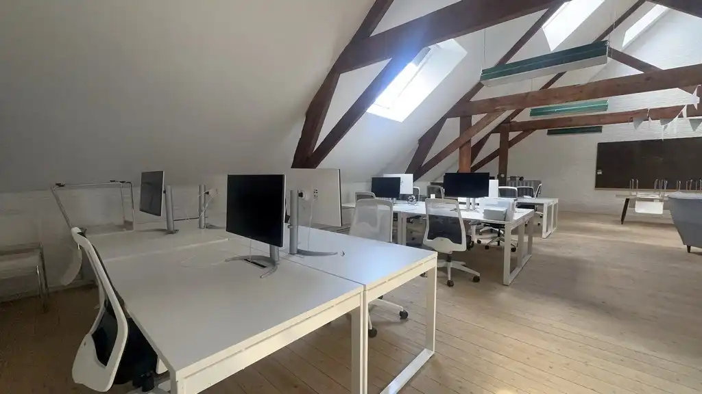 Loftkantoor te huur in Eskimofabriek te Gent foto 6