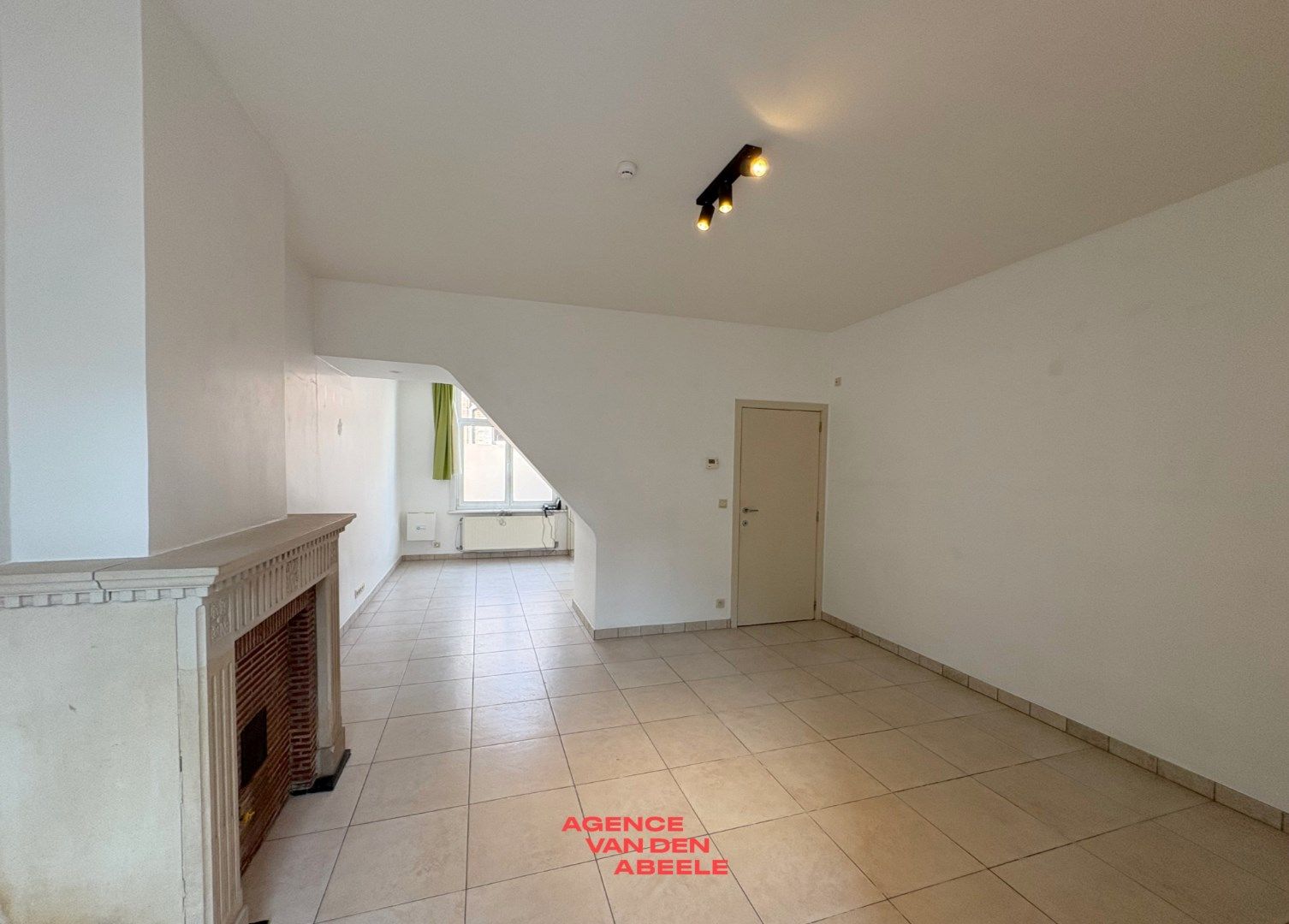 Zeer ruime en charmante woning in centrum Brugge foto 6