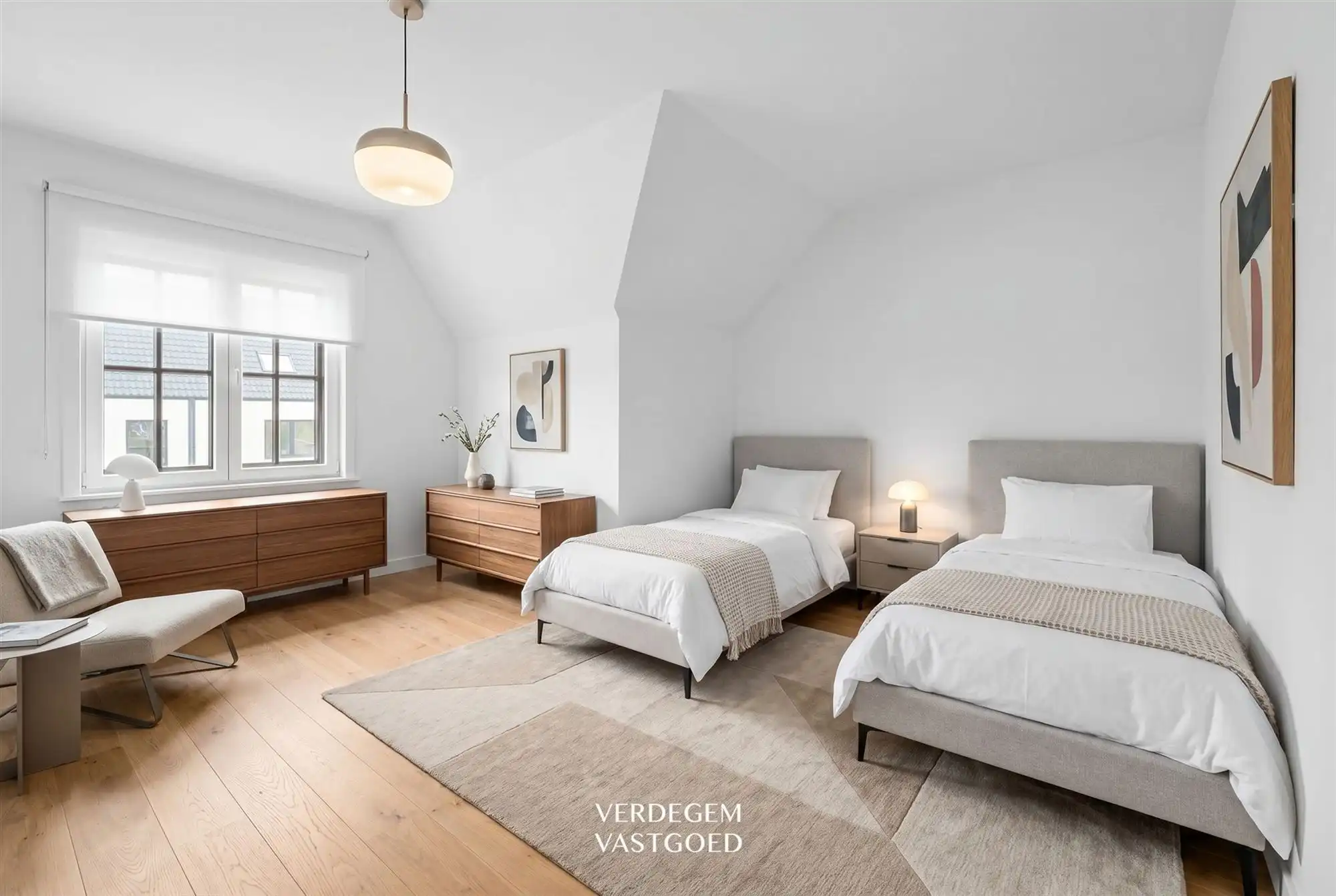 Ruime villa met 5+1 slaapkamers en kelder van 140m² foto 8