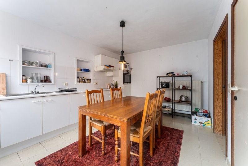 Perfecte starterswoning met 3 Slaapkamers en eigen stadstuin in Gent foto 10