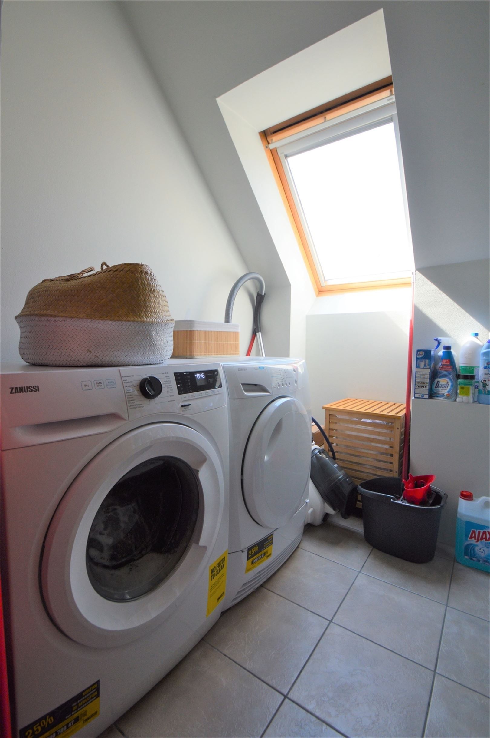 Ruim duplex appartement gelegen te Appels foto 8