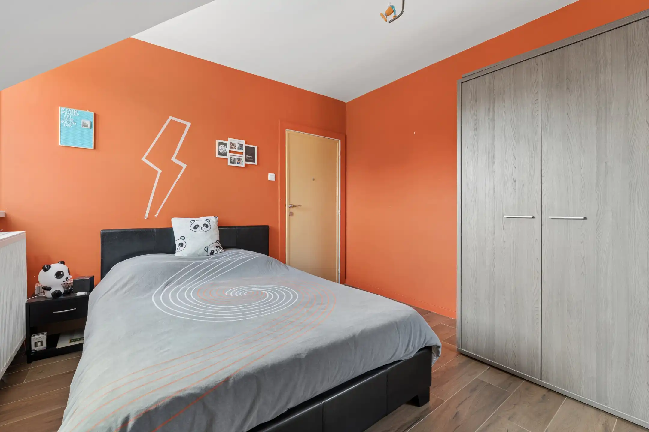 gerenoveerde woning met 3 slaapkamers, garage en tuin foto 15