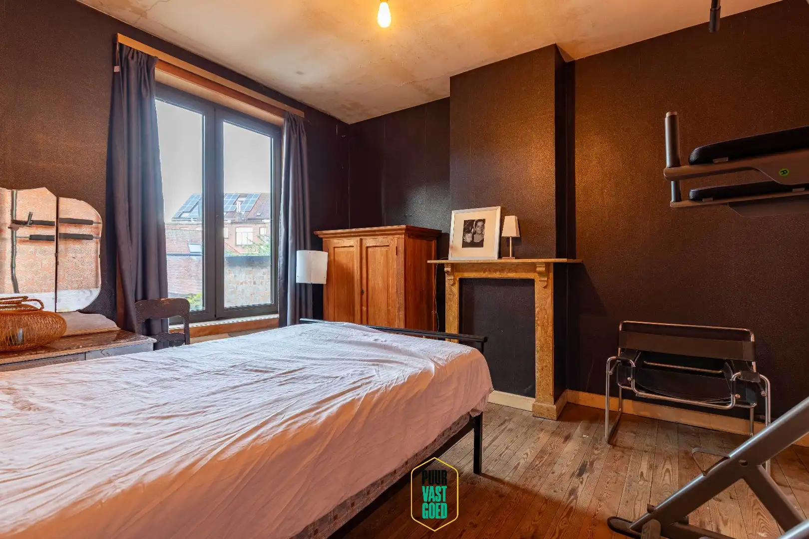 Karaktervolle burgerwoning met 5 slaapkamers en zonnige tuin, nabij de Kruispoort. foto 24