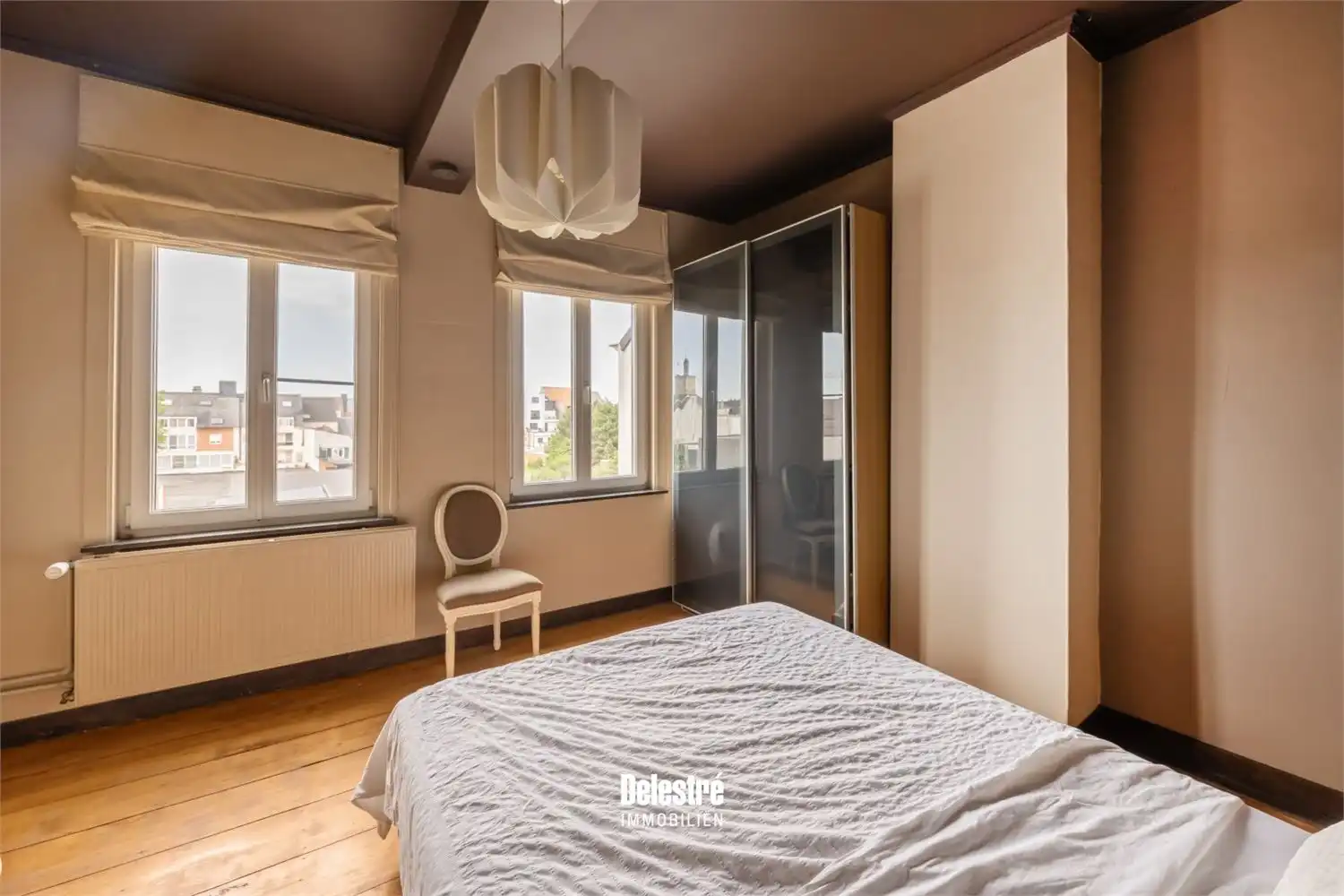 RUIME HERENWONING EDMOND DE DEYNSTRAAT + VERPLICHT AAN TE KOPEN GARAGEBOX foto 23