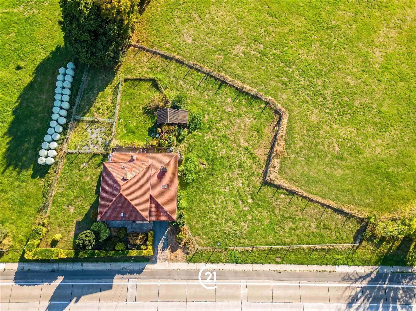 Vrijstaande woning op 14 are 41  foto 2