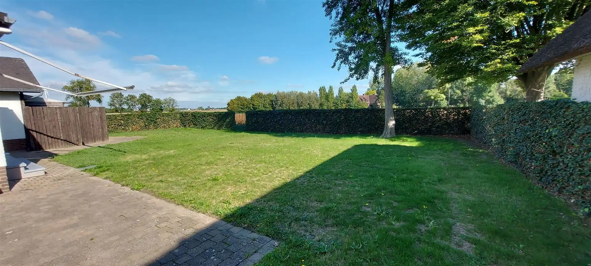 Handelsruimte met woonst foto 19