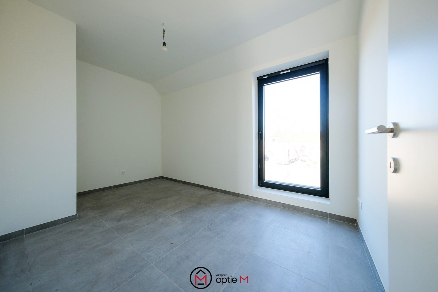 Ruim duplex appartement te huur in Bilzen foto 9