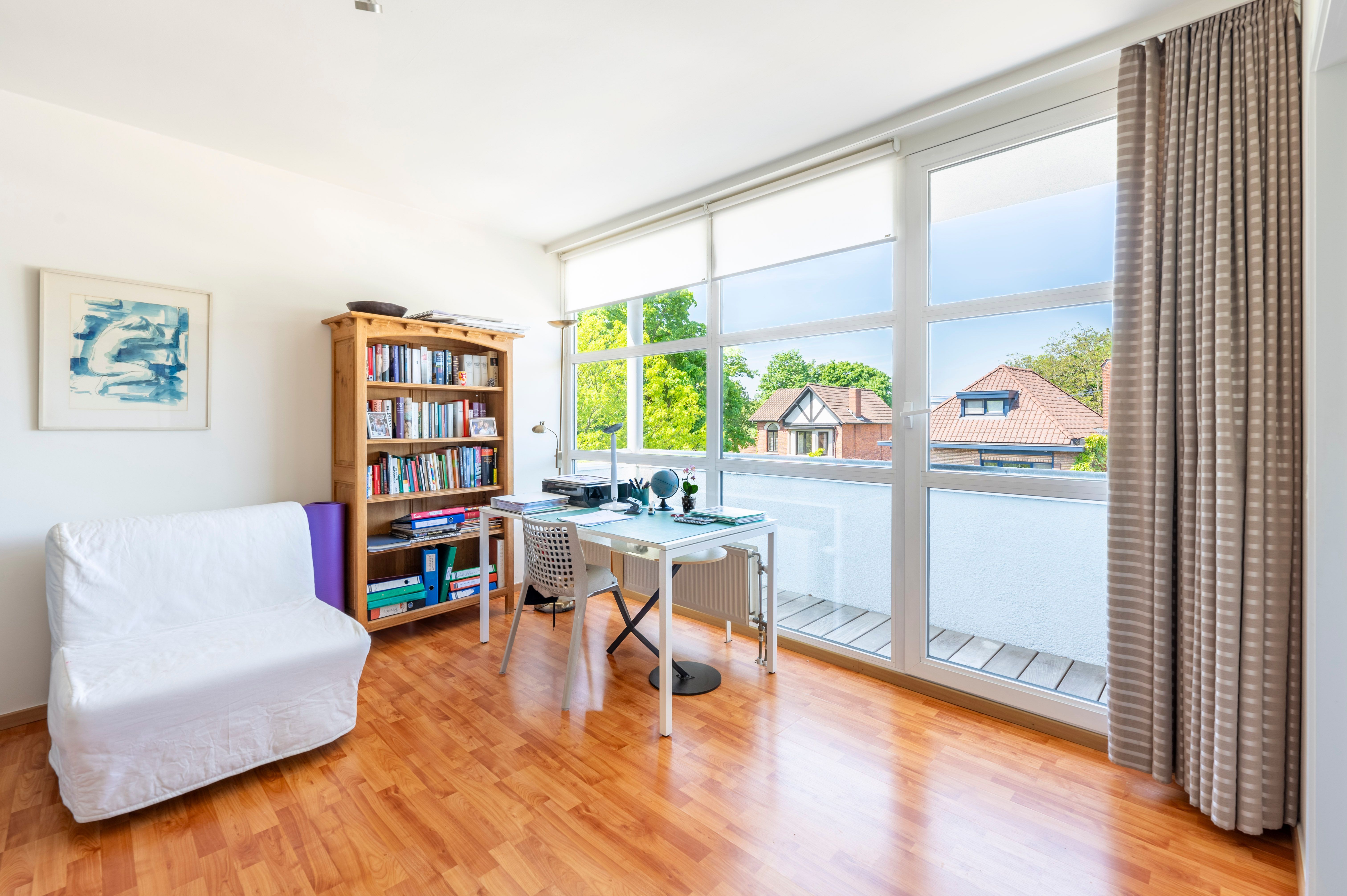Ruim duplex appartement met prachtig zicht en garagebox te Brasschaat! foto 17