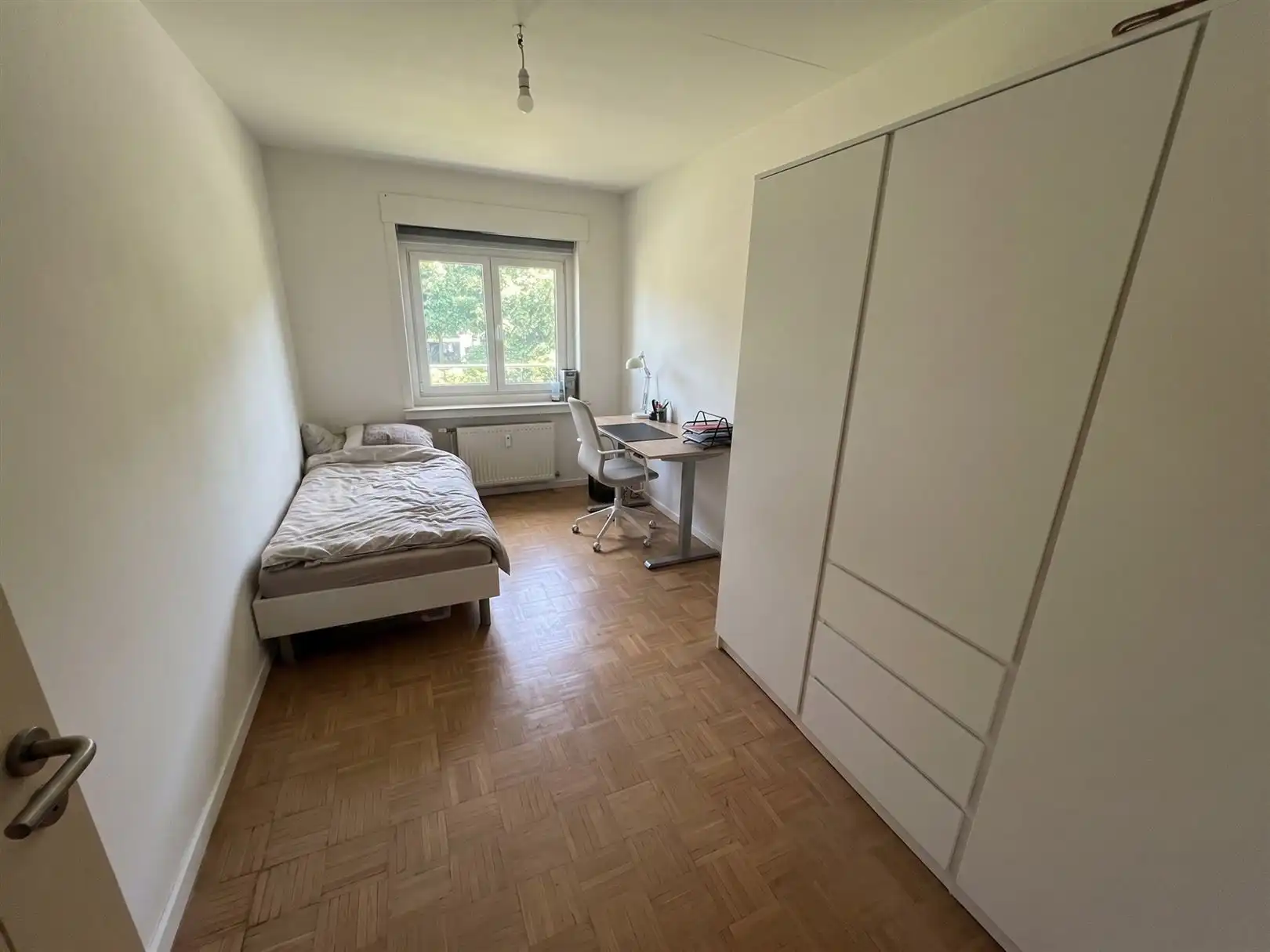 Mooi gelegen appartement op het 1se verdiep met garagebox foto 9